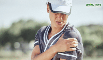 Golfer’s Elbow (Medial Epicondylitis): Causes, Symptoms and Treatment