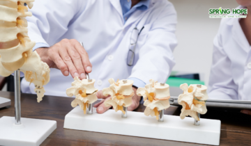 Mengenal Microdiscectomy: Solusi Modern untuk Mengatasi HNP dan Sciatica